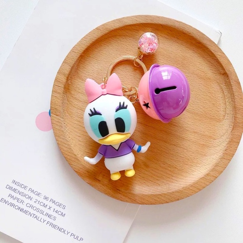 New Disney Daisy Keychain Pendant Cartoon